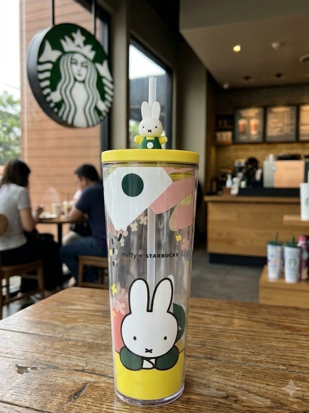 Starbucks X Miffy Limited Edition Collab 24Oz Straw Cup NWT
